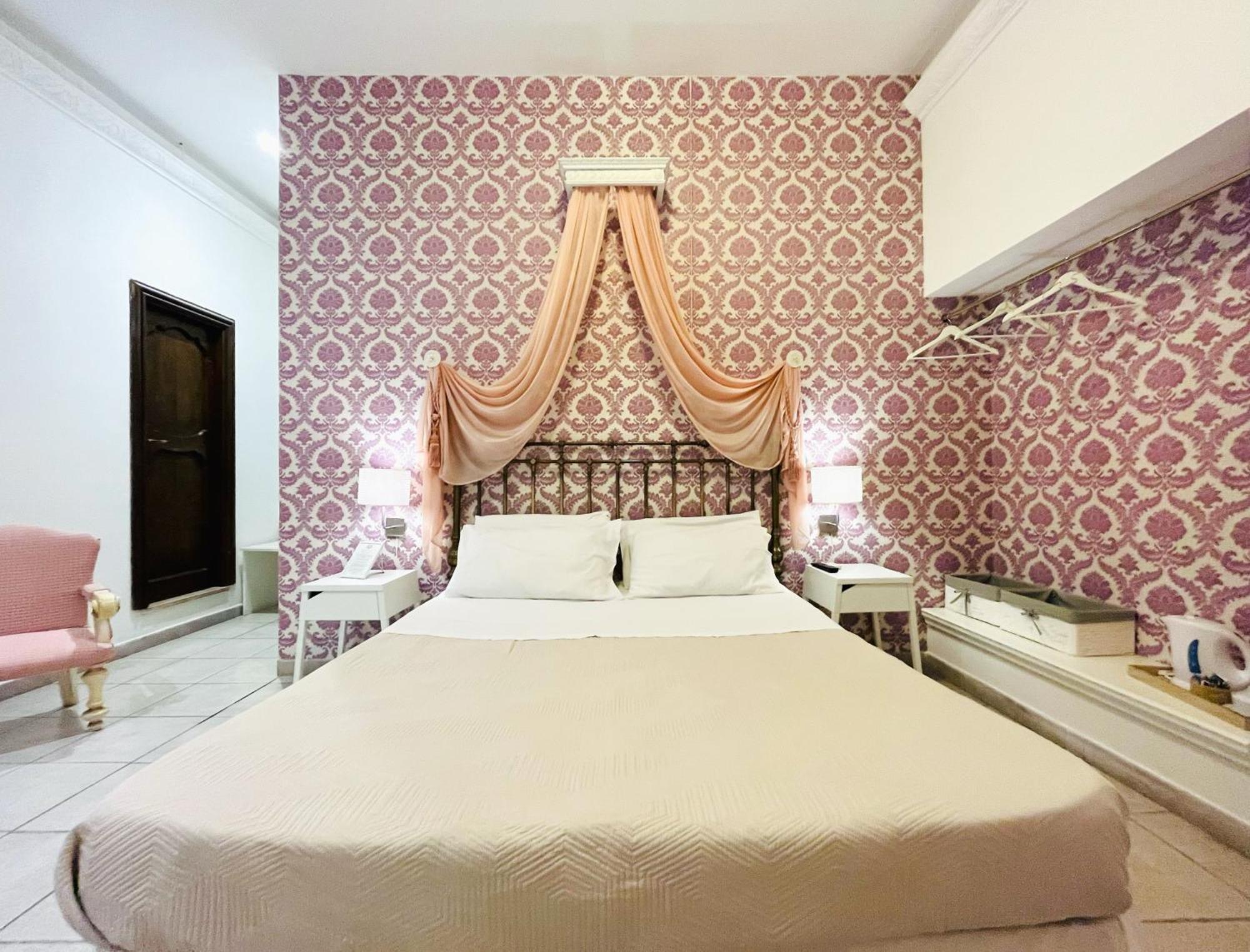 Antica Bed & Breakfast *